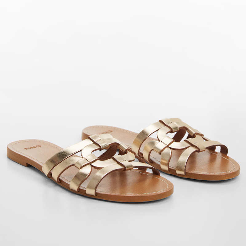 Sandalias piel tiras de Mango 19,99 euros  copia