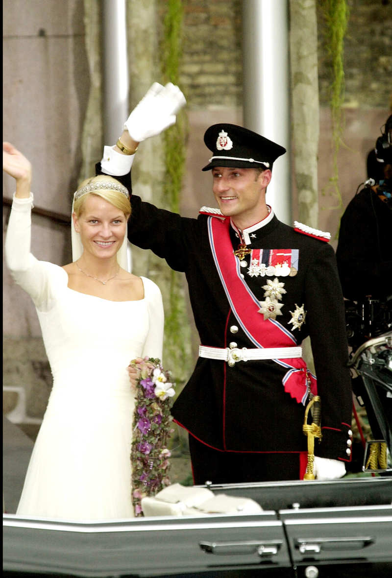 Boda entre Haakon de Noruega y Mette-Marit. 