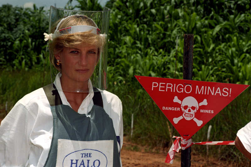 Lady Di en Angola en el año 1997