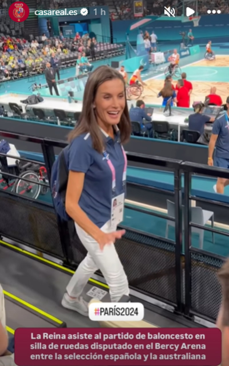 Queen Letizia's mochila in the Paris Para-Olympic Games