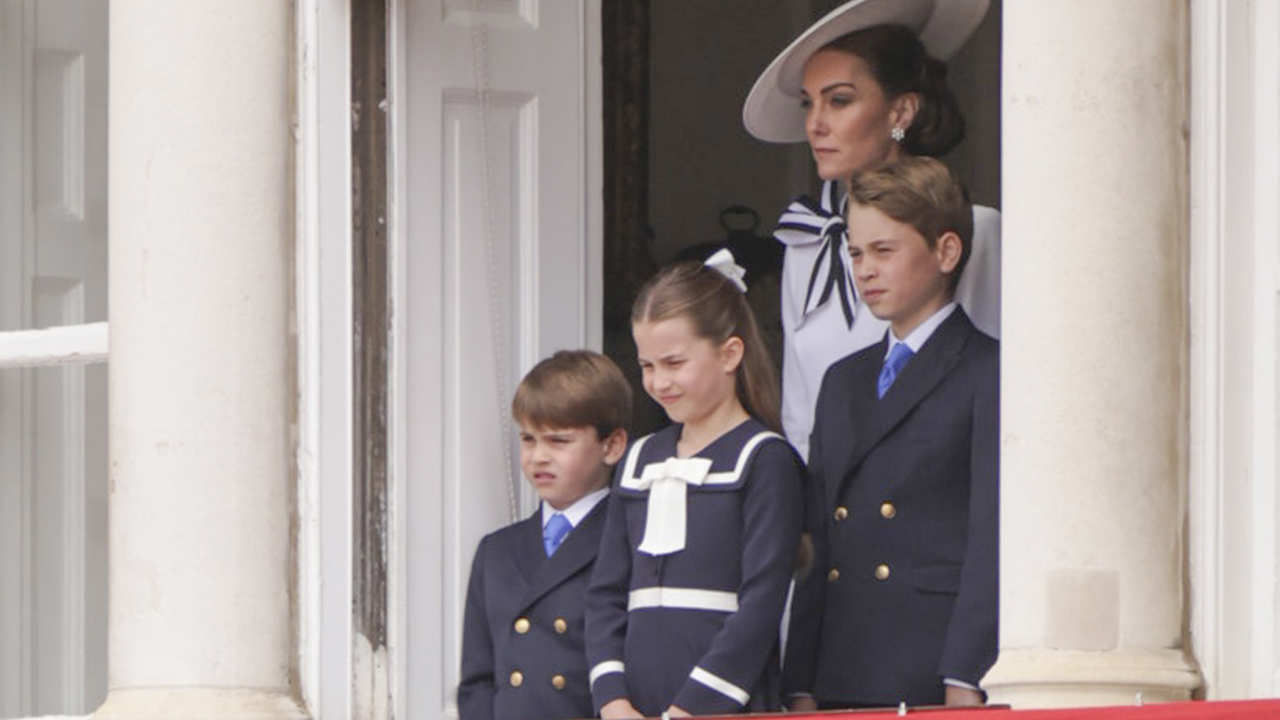 Kate Middleton y sus hijos. 