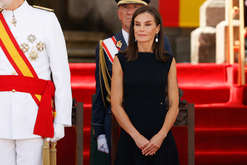 La Reina Letizia tiene un cruce de manos muy particular