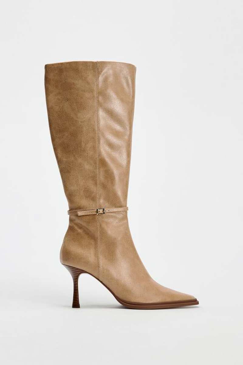 Bota tacón fino de Zara 59,95 euros