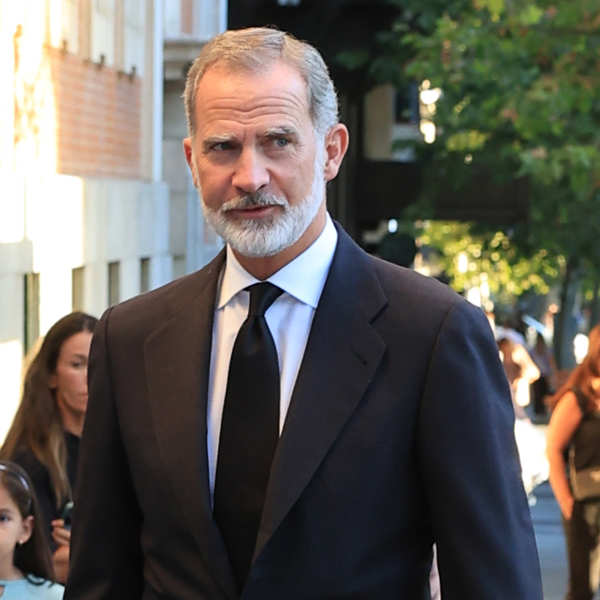 Felipe VI durante el funeral de Alejandro Fernández de Araoz