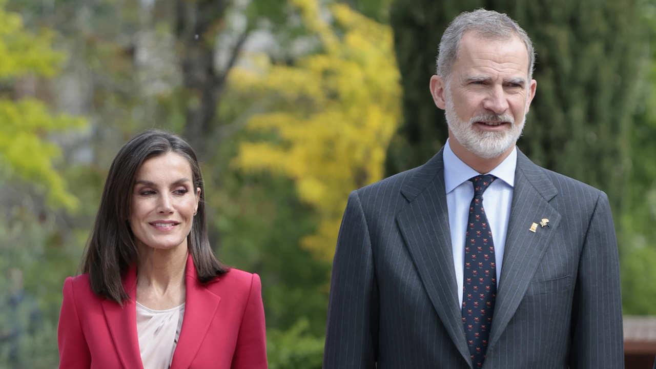 Los Reyes Felipe y Letizia celebran por adelantado el 52 cumpleaños de la Reina con un plan solo para dos