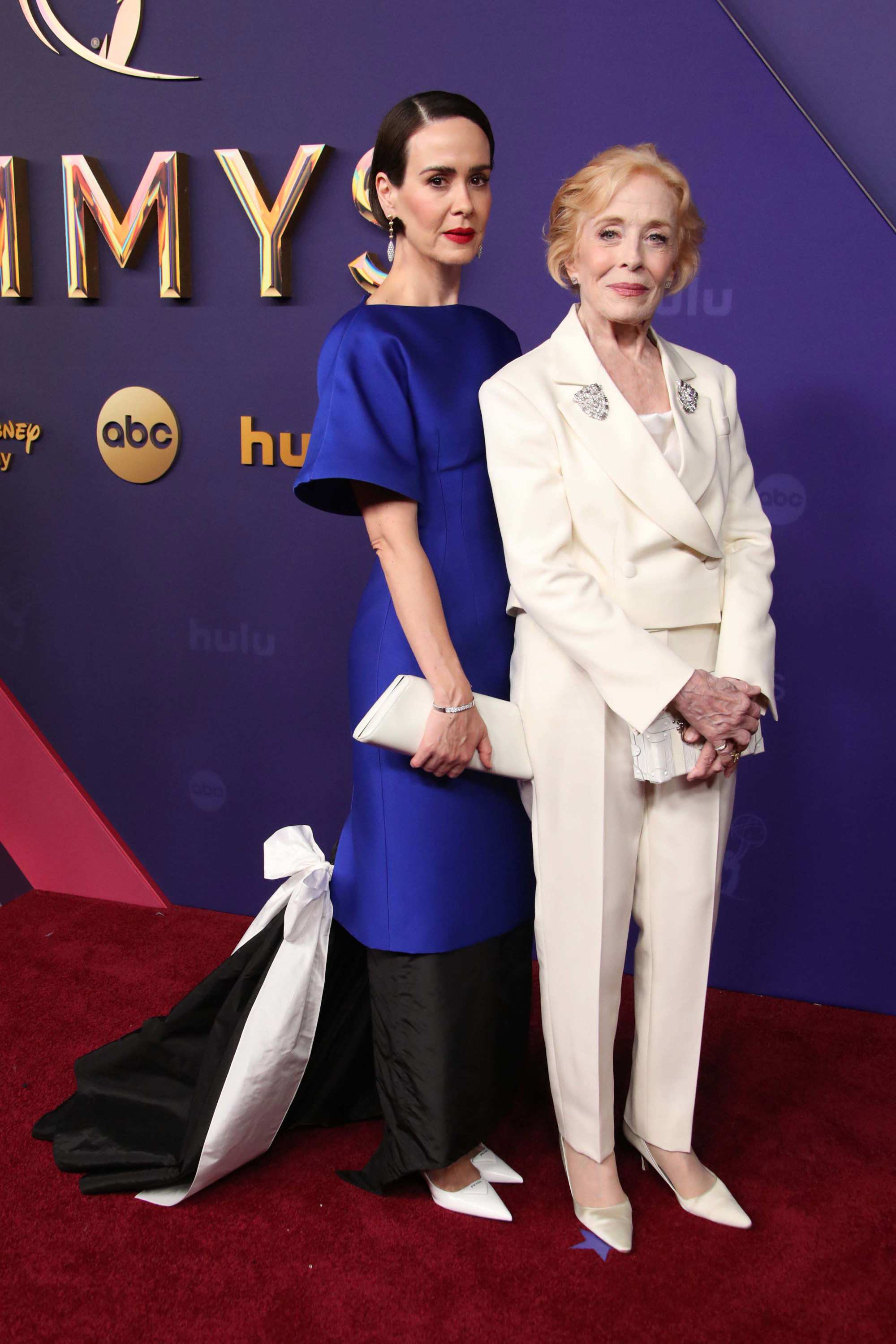 Los looks de los Emmys 2024