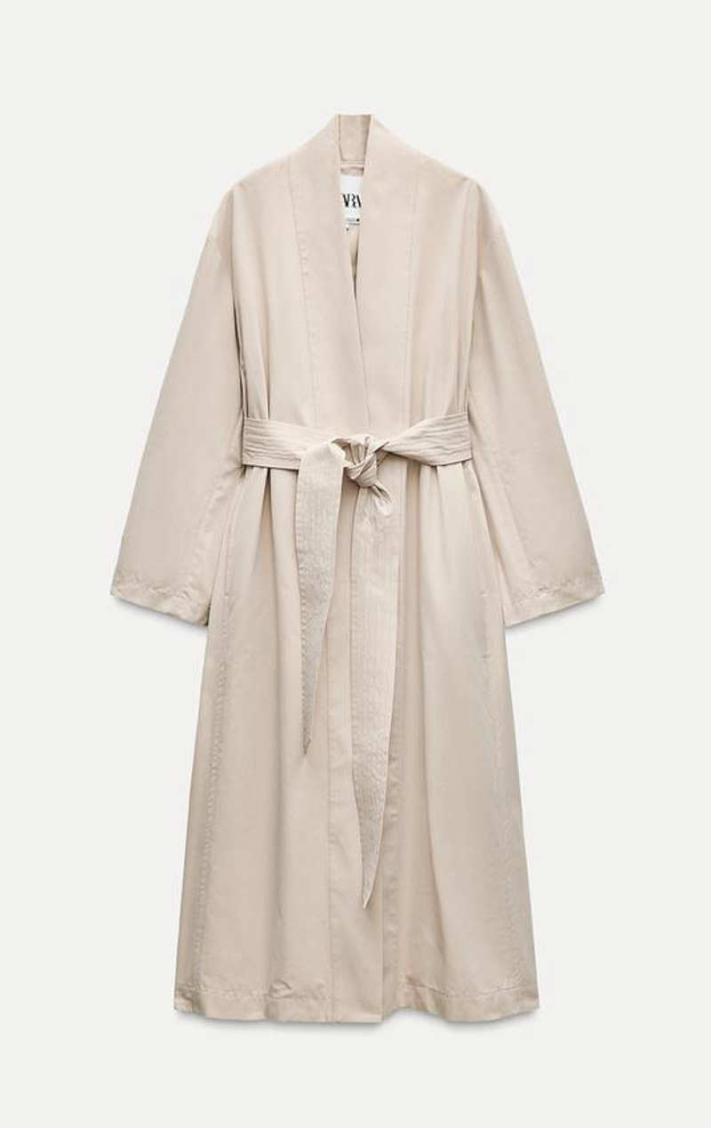 Trench Kimono ZW Collection de Zara 69,95 euros