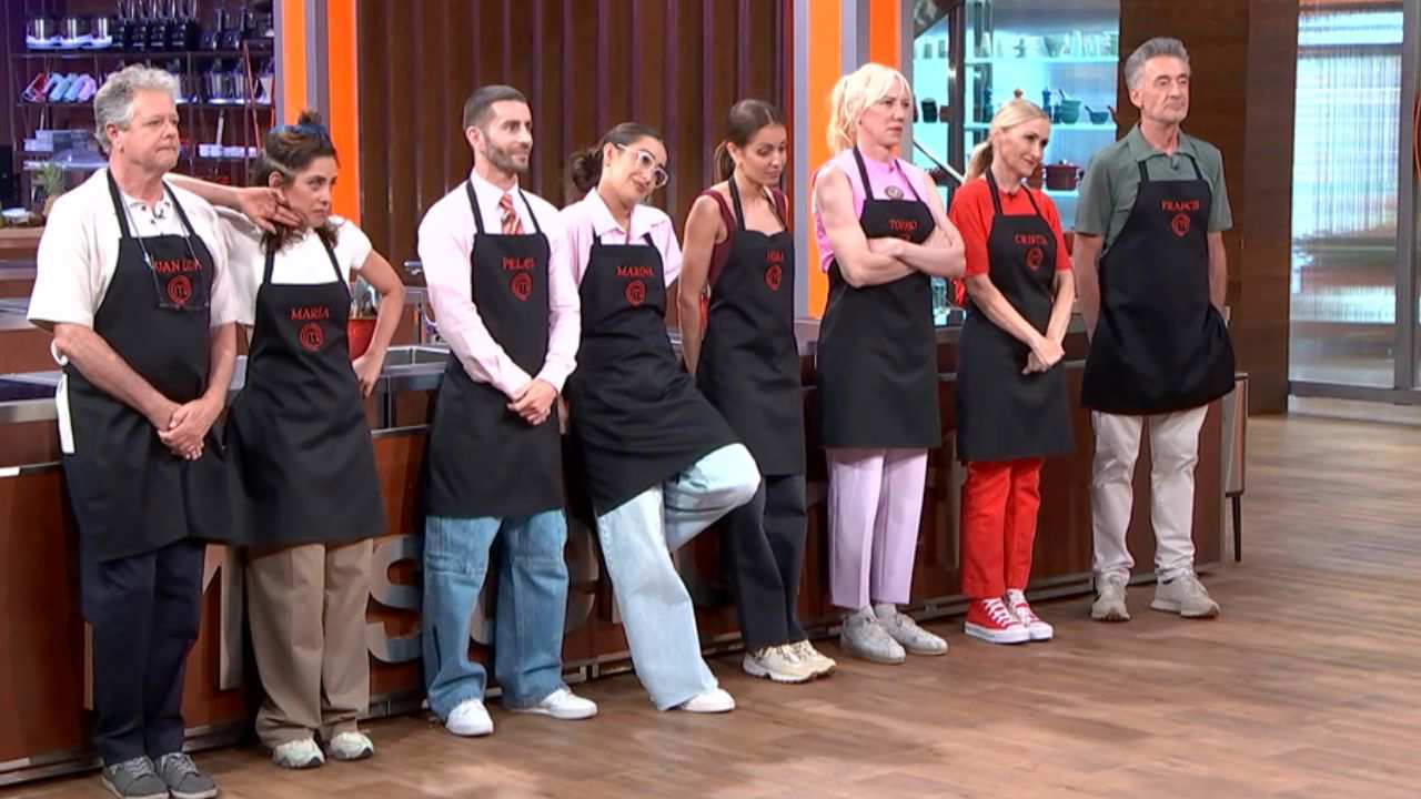 Las lágrimas de Pitingo y las sentidas reacciones de sus compañeros al despedirse del segundo concursante expulsado de 'MasterChef Celebrity'