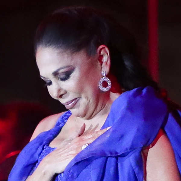 Isabel Pantoja en un concierto