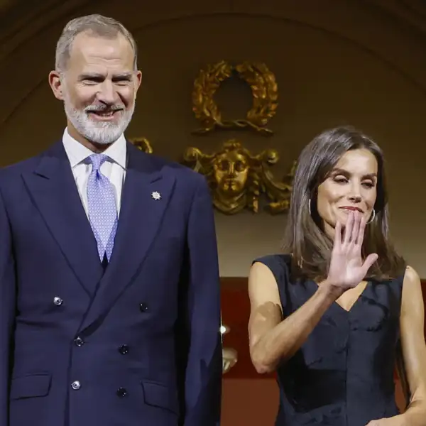 Los Reyes Felipe y Letizia en el Teatro Real.