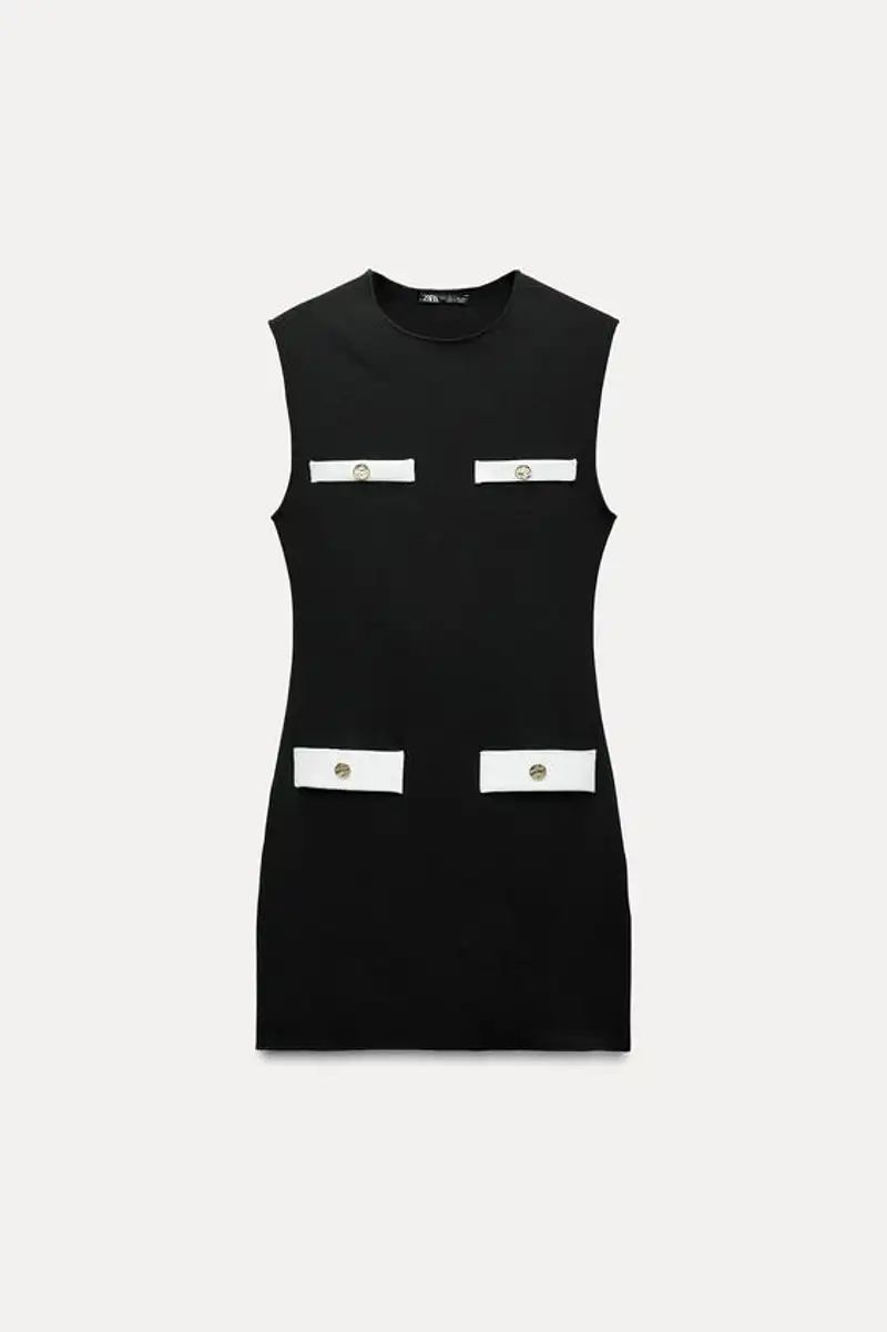 Vestido Corto Stretch de Zara 22,95 euros