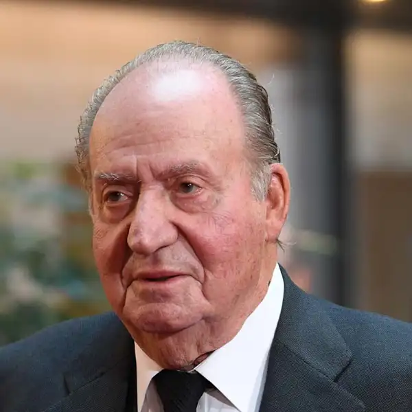 El Rey Juan Carlos está escribiendo sus memorias