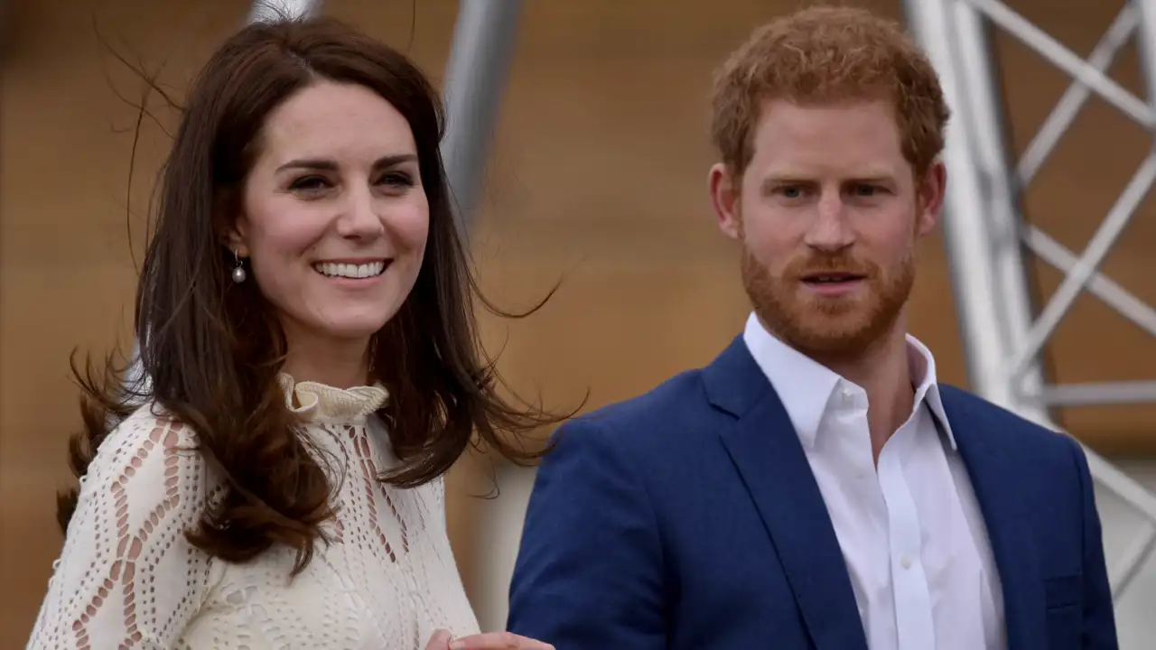 Una experta real revela la regla que Harry rompió y que dinamitó su relación con Kate Middleton