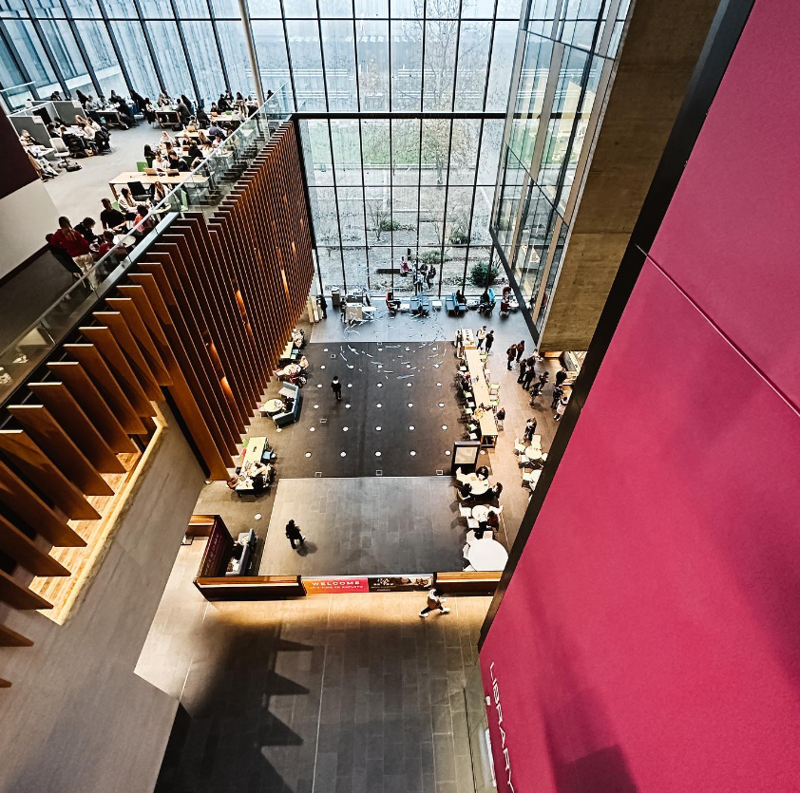 Interior de la Universidad Oxford Brookes