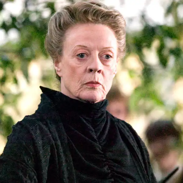 Maggie Smith, en Harry Potter. 