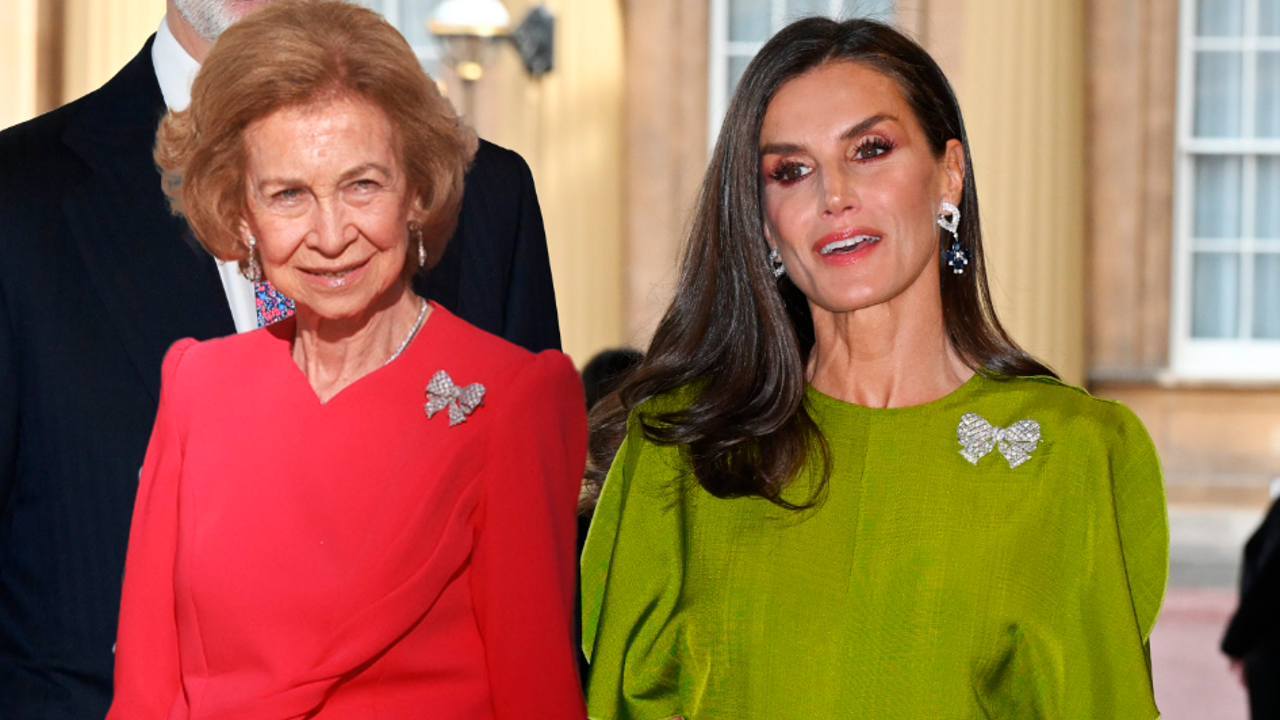 La Reinas Sofía y Letizia, ambas con broche de diamantes