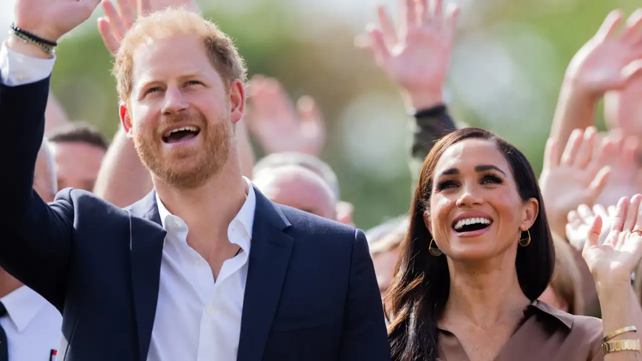 El viaje privado y a todo tren de Harry y Meghan a Nigeria: del precio del hotel al carísimo vuelo