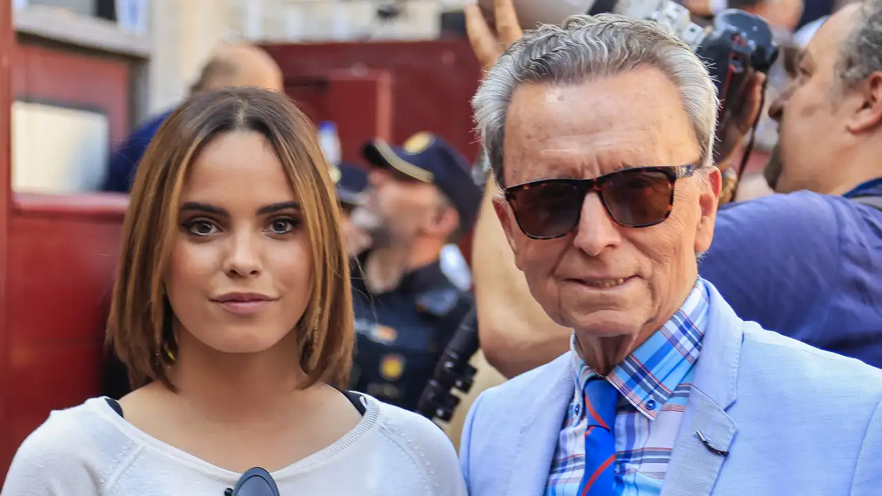 Gloria Camila y José Ortega Cano en una plaza de toros