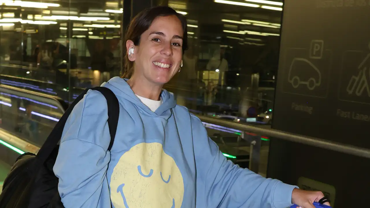 Anabel Pantoja en el aeropuerto