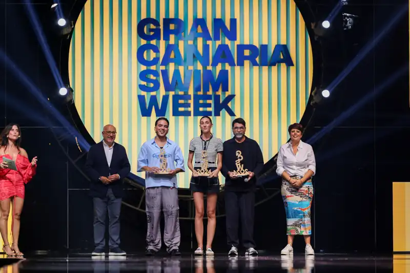 Los ganadores de la Gran Canaria Swim Week 2024 recogen sus premios 