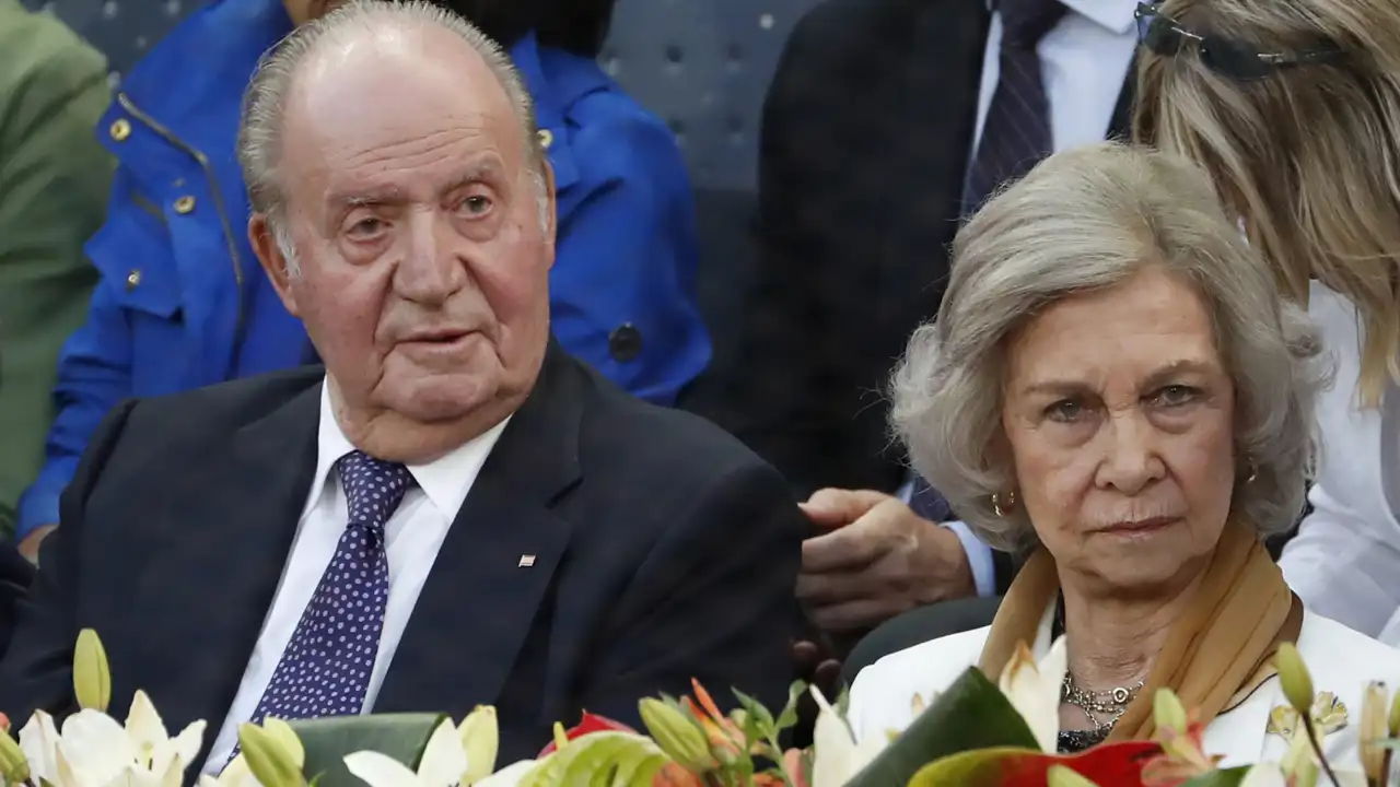 Los Reyes Juan Carlos y Sofía en la Caja Mágica de Madrid