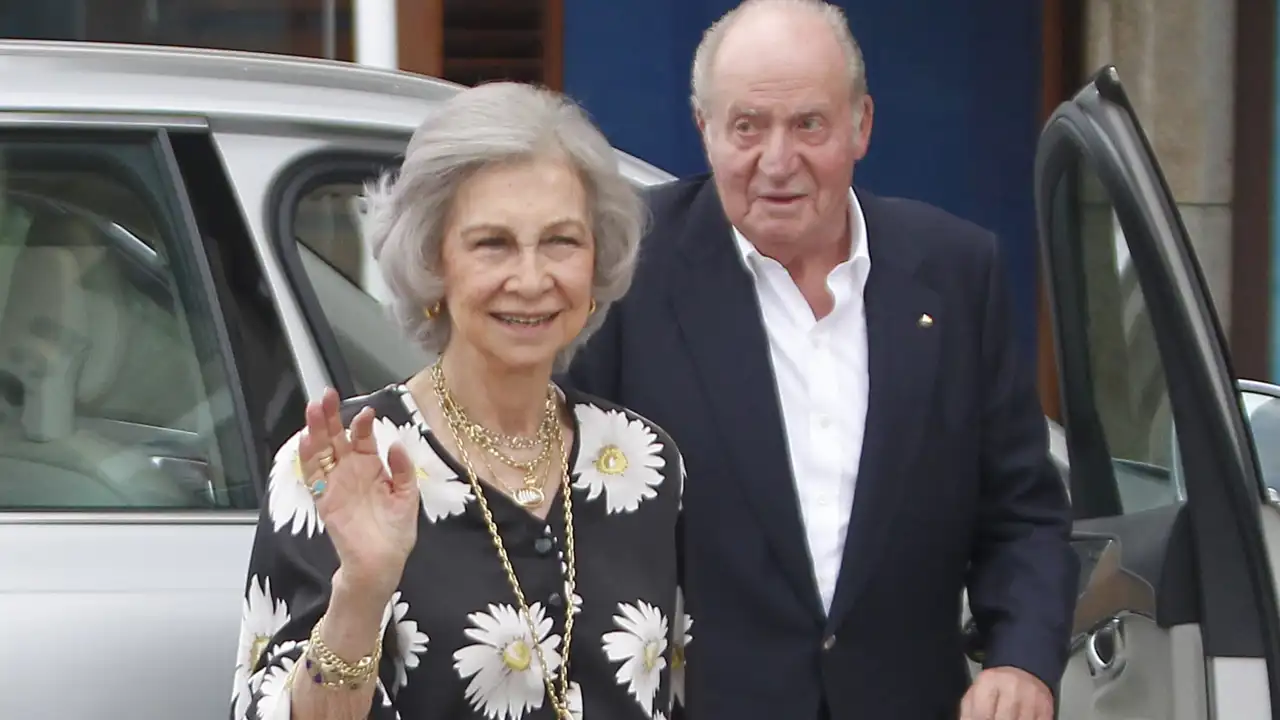 Un extrabajador de Zarzuela saca a la luz cómo era la Reina Sofía con el Rey Juan Carlos cuando nadie les veía