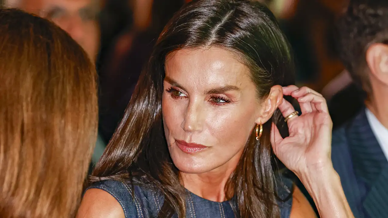 La curiosa actitud de la Reina Letizia ante los audios del Rey Juan Carlos