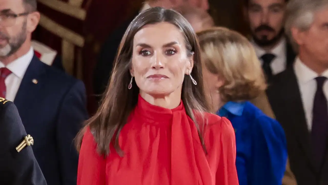 La Reina Letizia en la recepción oficial del Palacio