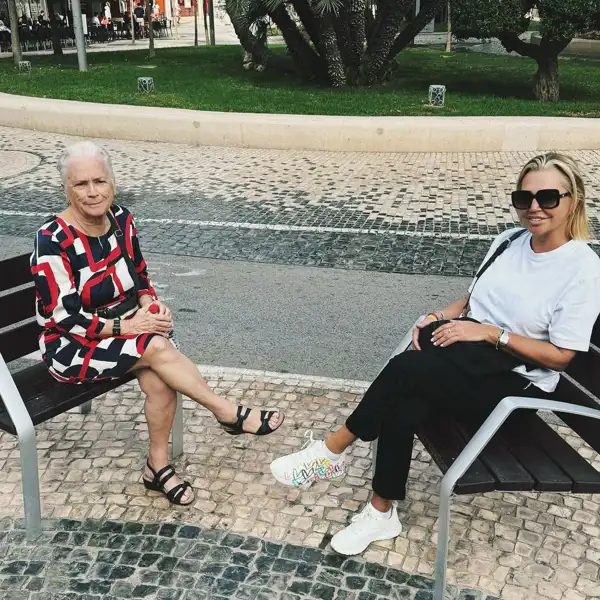 Belén Esteban junto a su madre en Benidorm