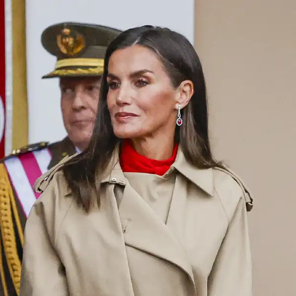 La Reina Letizia durante el desfile del Día de la Hispanidad