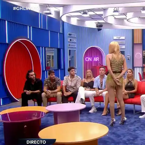 La impagable reacción de los concursantes de 'Gran Hermano' al desvelarse el nombre del salvado