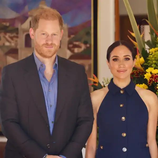 Harry y Meghan en un acto público