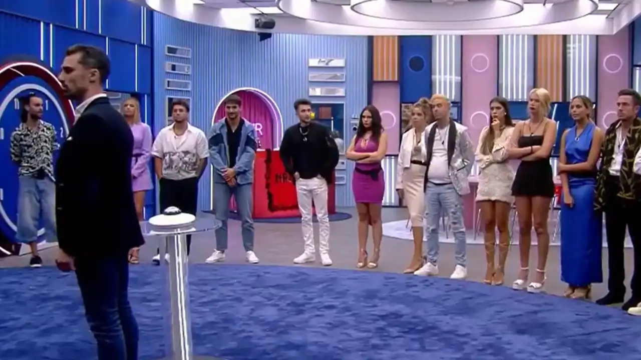 Jorge Javier interrumpe el directo de 'Gran Hermano' ante la situación de una concursante: "Me estoy preocupando por su salud"