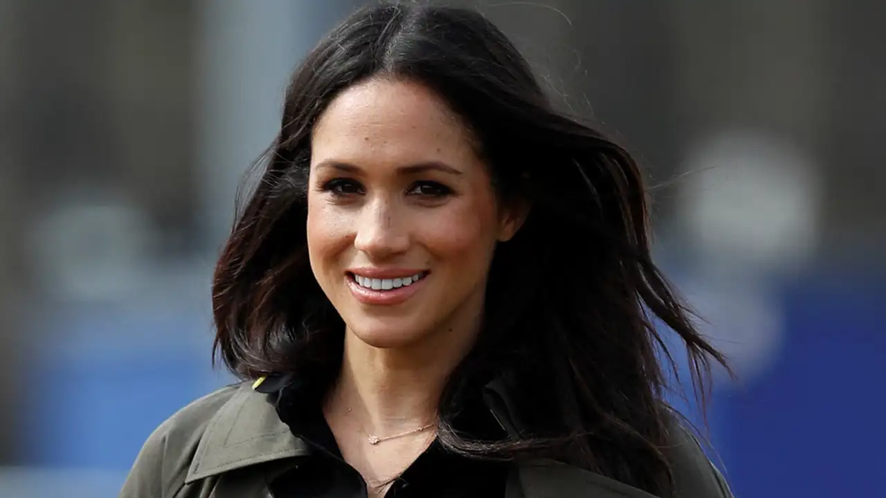 Un experto real destapa el “potencial arma” que guarda Meghan Markle contra la familia real británica