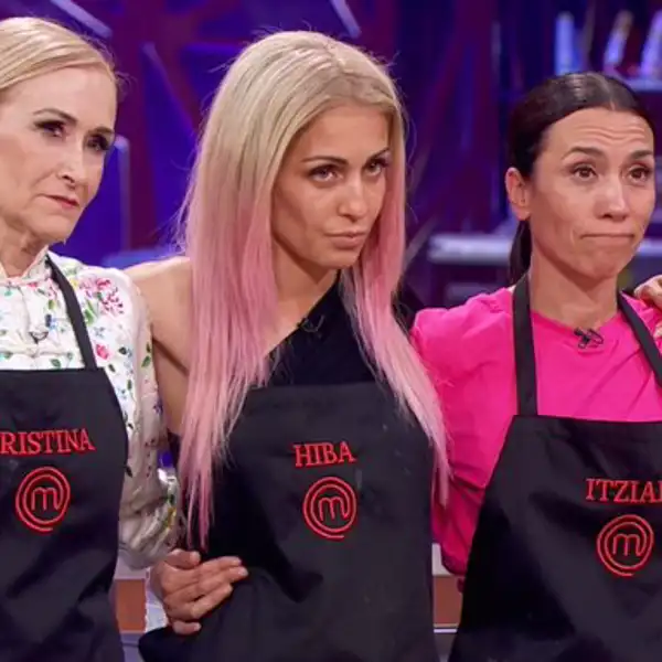 Cristina Cifuentes, Hiba Abouk e Itziar Miranda en Masterchef Celebrity.