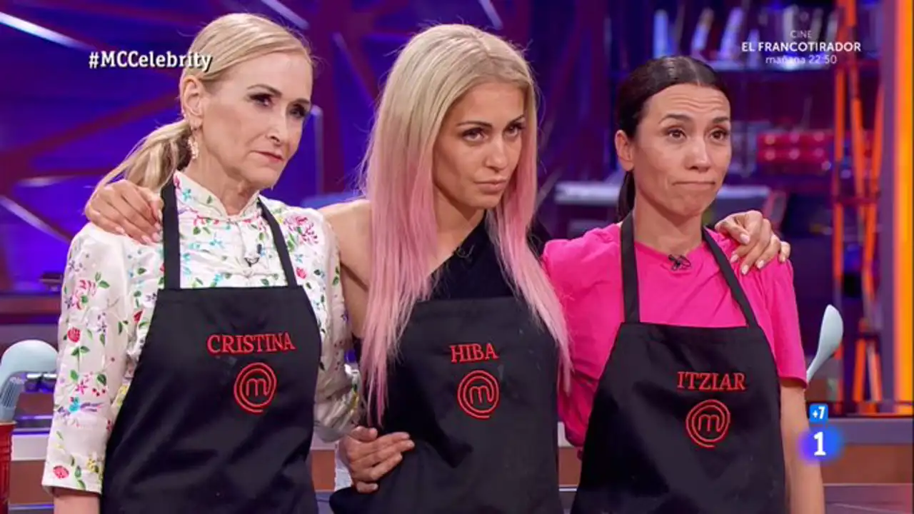 Cristina Cifuentes, Hiba Abouk e Itziar Miranda en Masterchef Celebrity.