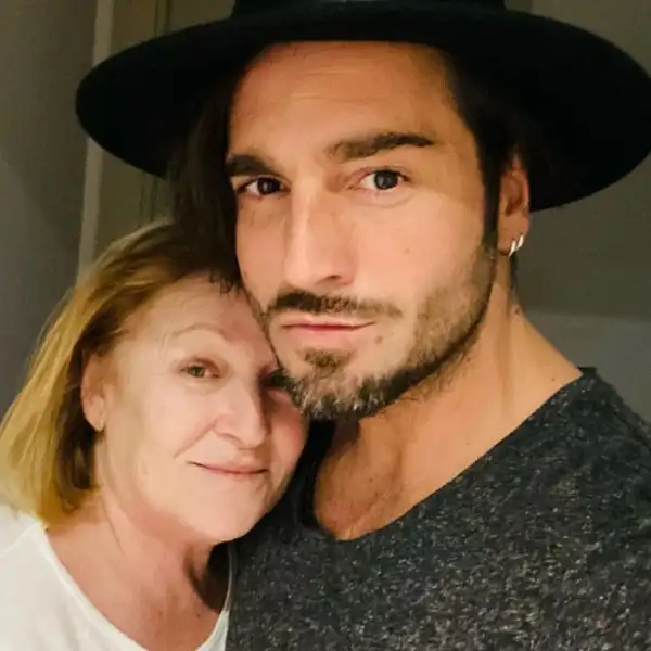 David Bustamante y su madre, Ada Hoyos