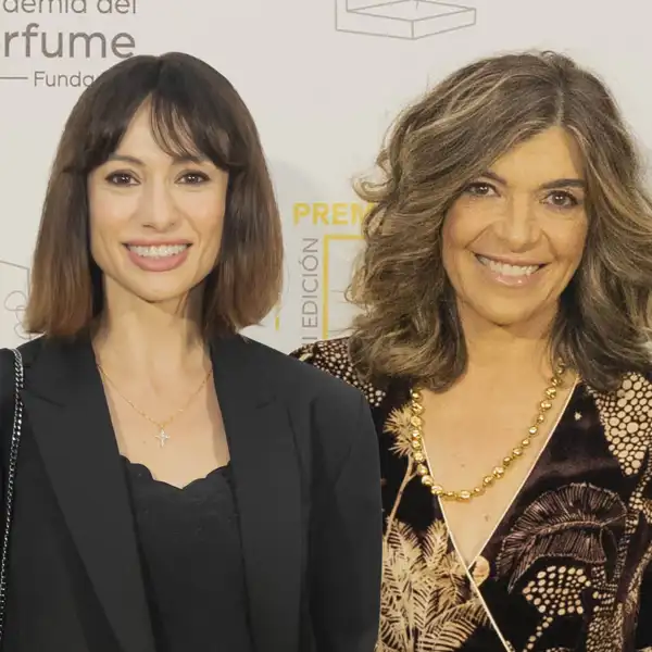 La lista completa de los perfumes ganadores en la XVII Edición Premios Academia del Perfume 2024