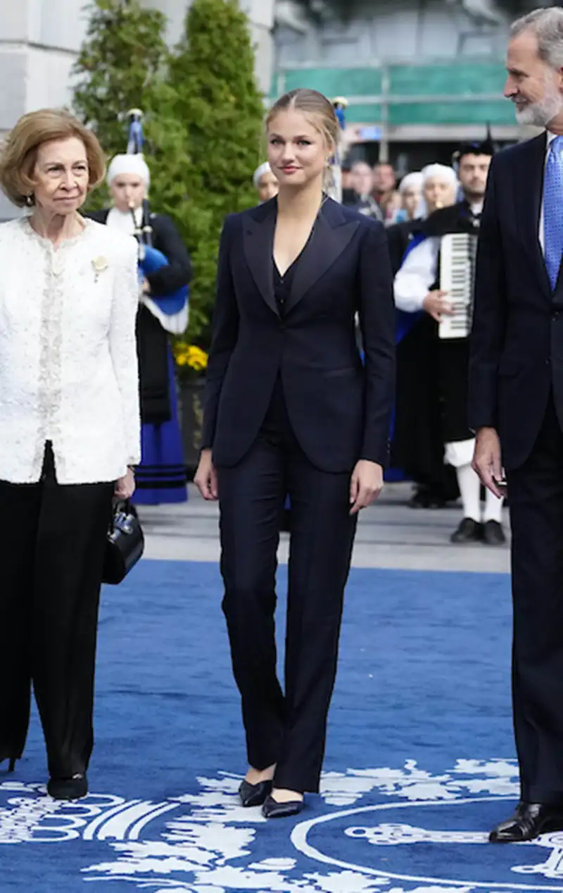 El traje de dos piezas de la Princesa Leonor en los Premios Princesa de Asturias 2024