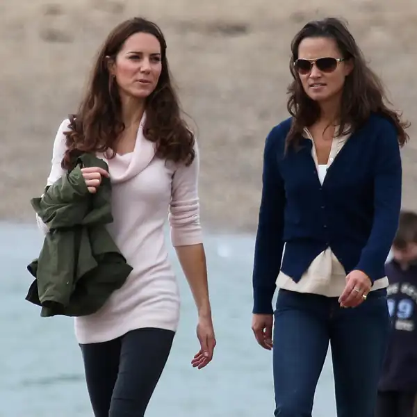 Kate Middleton y su hermana, Pippa, en una foto de archivo.