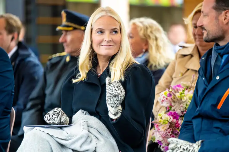 Mette-Marit en un evento público