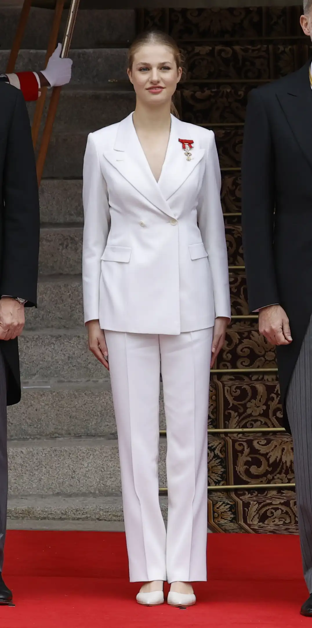 La Princesa Leonor jura la Constitución de blanco en 2023