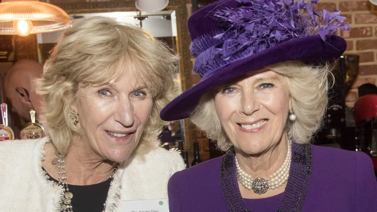 Quién es Annabel Elliot, la hermana de la Reina Camilla: su confidente y mayor apoyo en la sombra