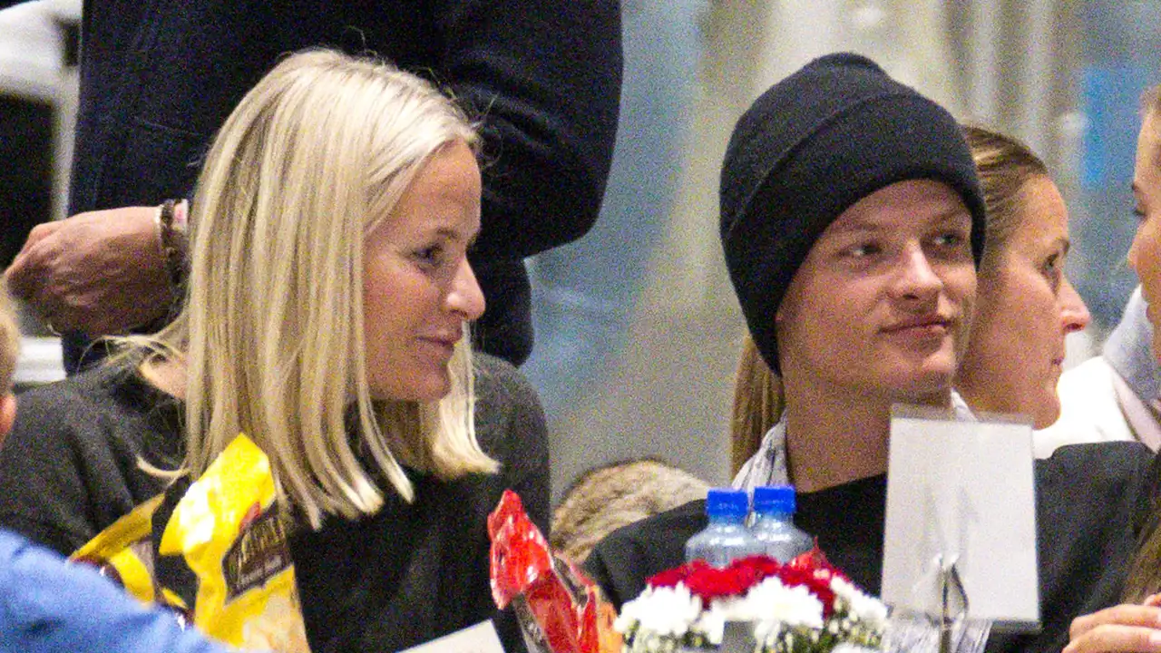 La prensa noruega filtra el plan de acción de Mette-Marit para reconducir a su hijo, Marius Borg 