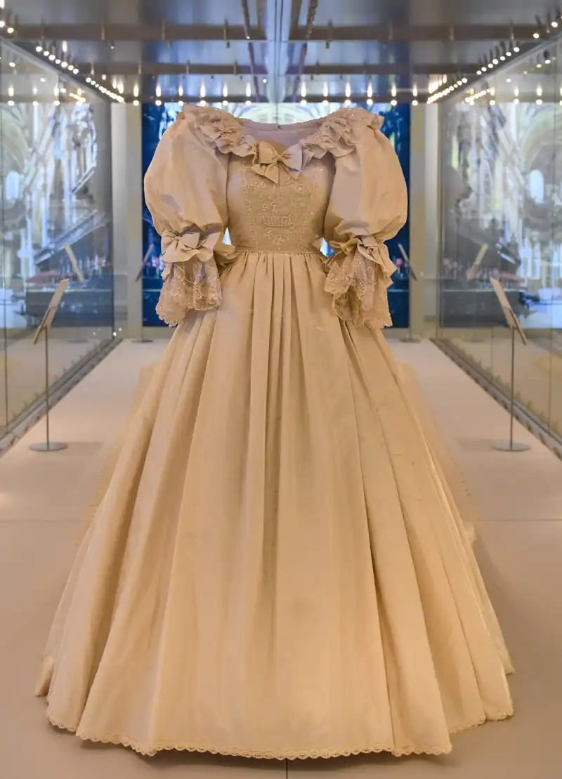 Vestido de novia de la princesa Diana