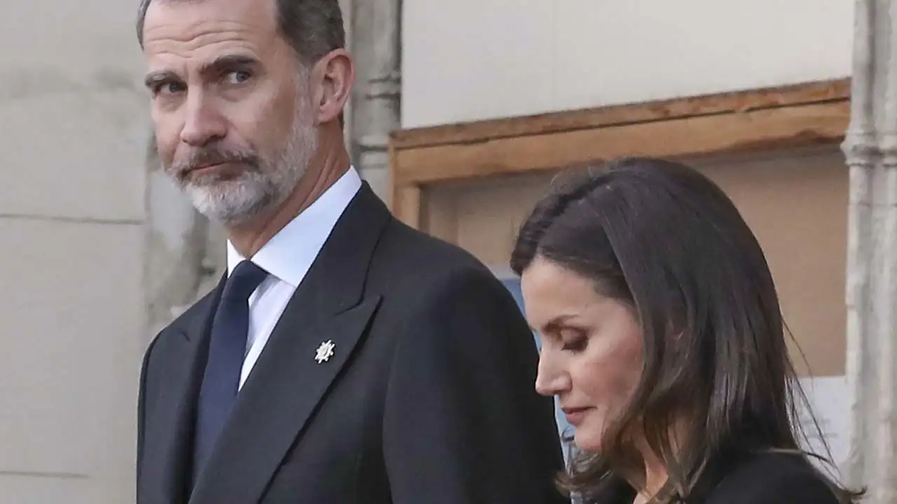 Los Reyes Felipe y Letizia se plantan y toman su decisión más complicada tras su visita a Paiporta