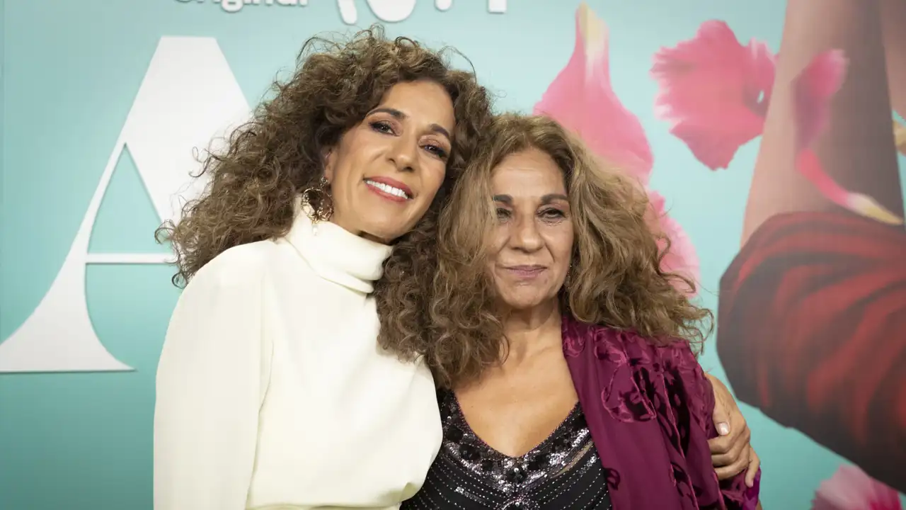 Lolita dedica una emotiva carta a su hermana, Rosario Flores: "Mi niña pequeña, mi alma"