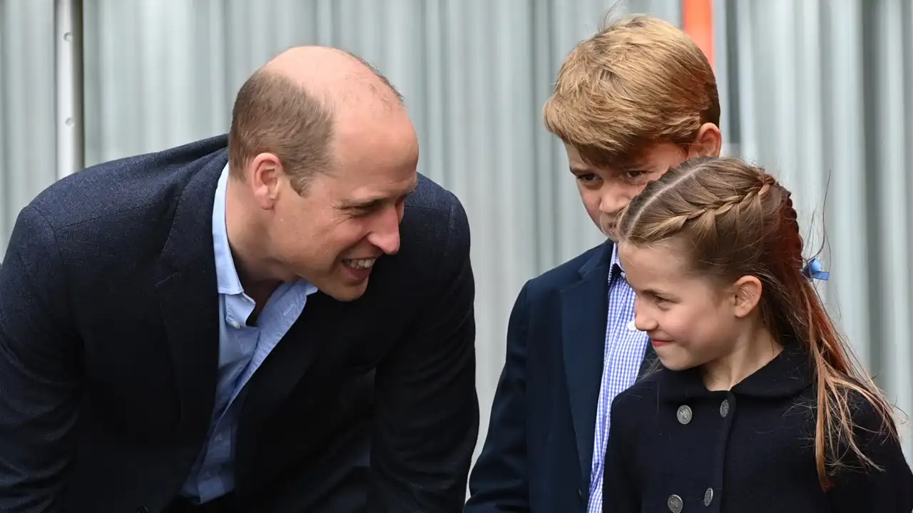 El príncipe Guillermo con sus hijos 