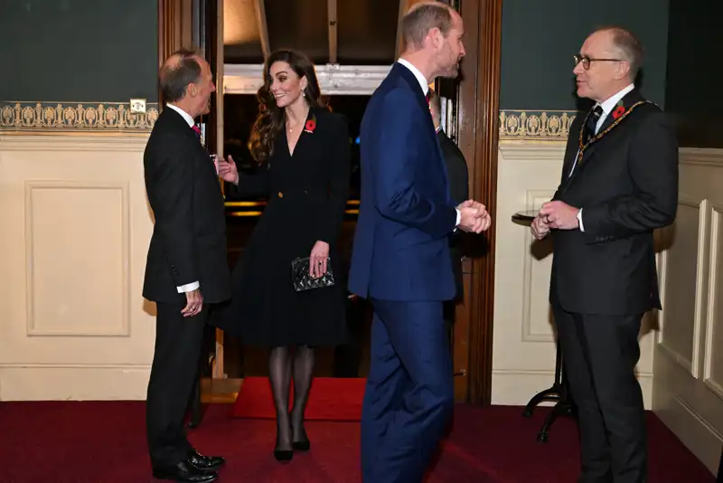 Kate Middleton reaparece, radiante y sonriente, en un acto oficial tras finalizar su tratamiento contra el cáncer