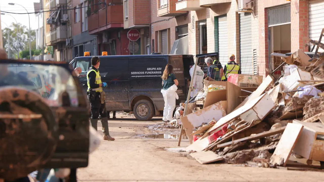 Nace Interioristas en Acción, un colectivo solidario formado por arquitectos, decoradores e interioristas para ayudar a los afectados por la DANA